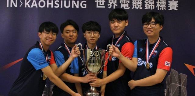 队的表现一 队的表现一