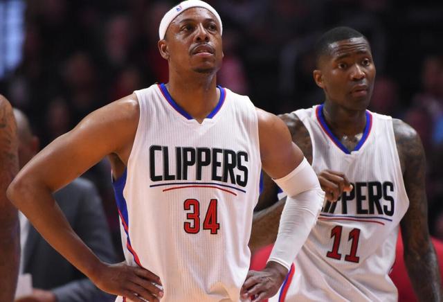 对阵老鹰 对阵老鹰